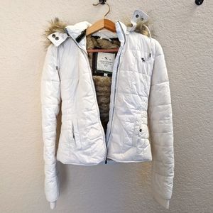 A&F Vintage Faux Fur Down Jacket Small